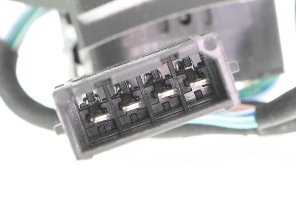 Vemo Door Lock Switch for Allroad Quattro, A6, A6 Quattro, RS6, S6 V10-73-0283