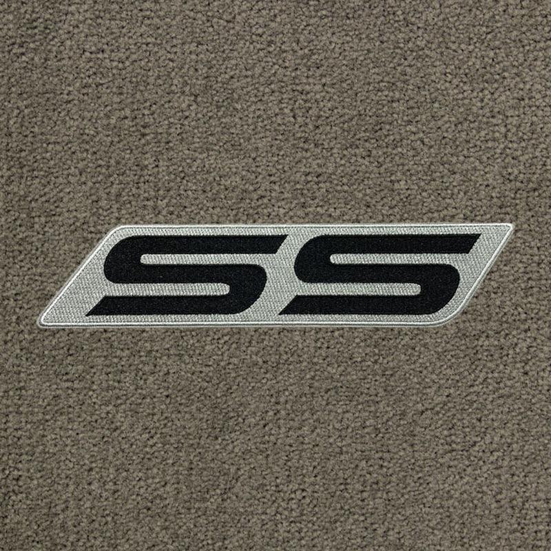 Lloyd Luxe Front & Rear Mats for '06-07 Malibu W/Ss Letters Black on Silver