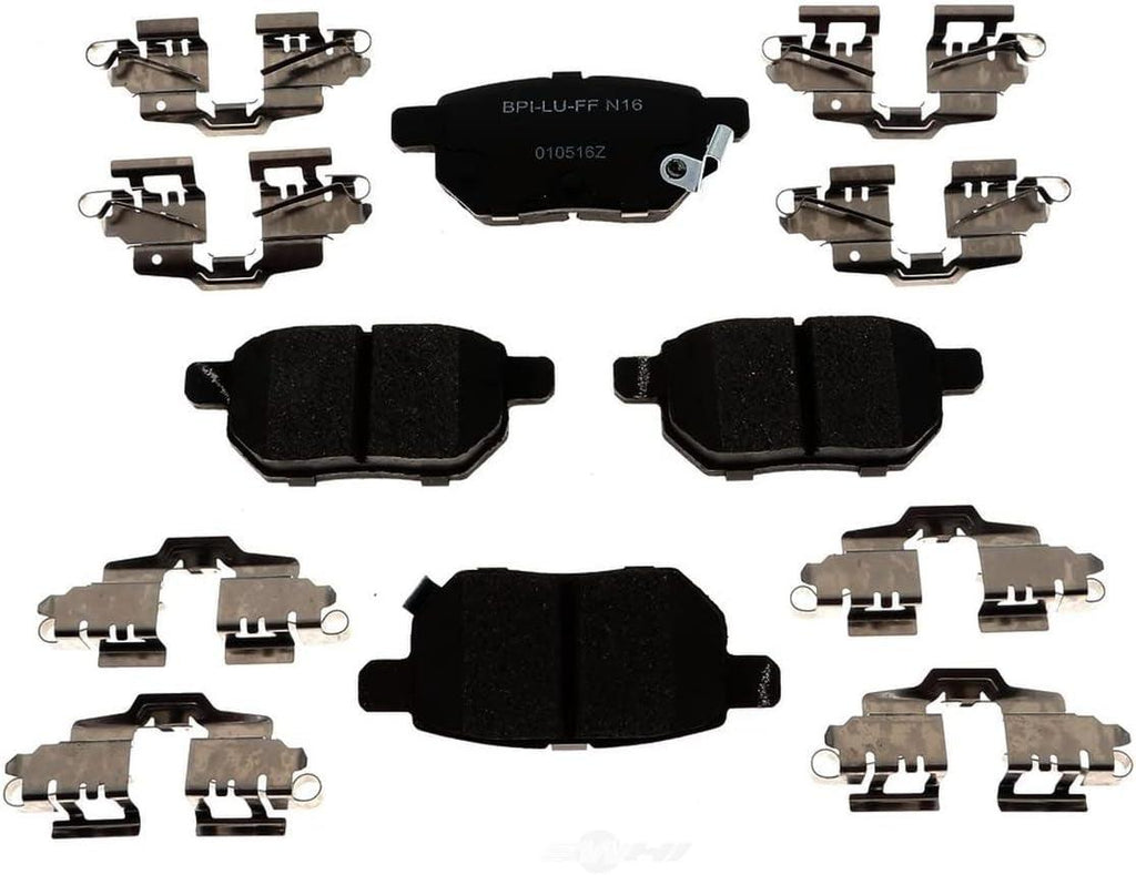 Raybestos MGD1354CH Reliant Brake Pad Set