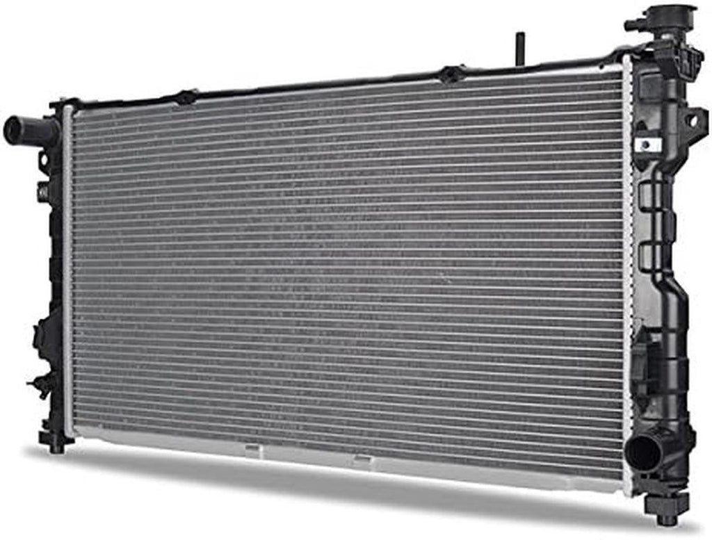 R2795-MT Plastic End-Tank Radiator Compatible with Chrysler Town 2005-2007