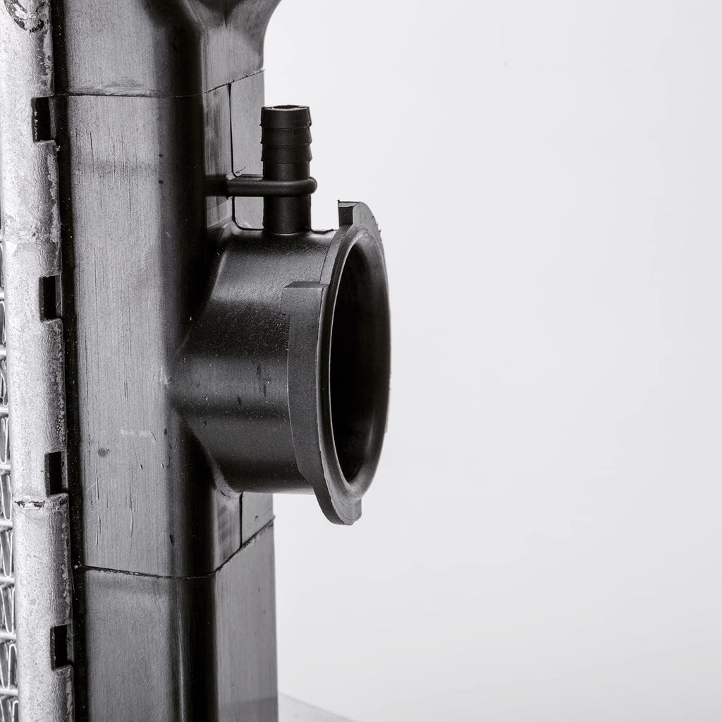 2102 Radiator Compatible with 1997-2006 Jeep Wrangler