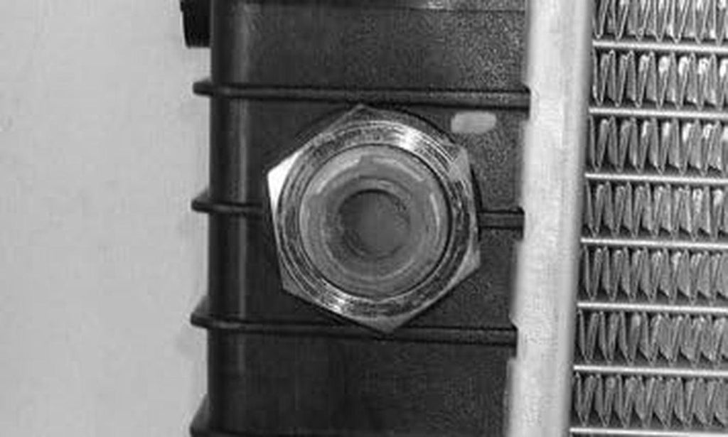 2605 Compatible with SATURN L-Series 1-Row Plastic Aluminum Replacement Radiator