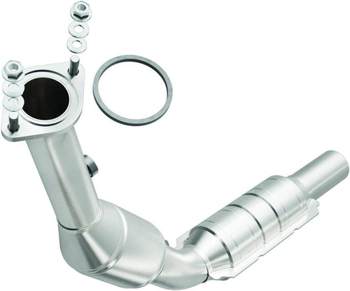 Magnaflow Direct-Fit Catalytic Converter OEM Grade Federal/Epa Compliant 49937 - Stainless Steel 2.5In Main Piping, 31In Overall Length, Pre-And-Post Converter O2 Sensor - OEM Camaro Replacement