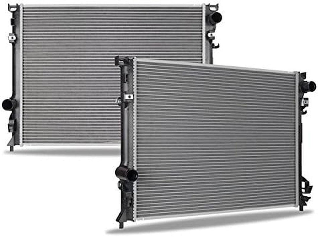 R2767-MT Plastic End-Tank Radiator Compatible with Chrysler 300 2005-2009