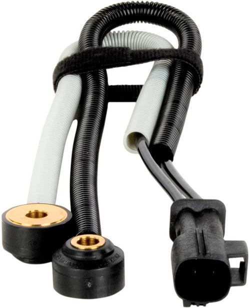 Automotive 0261231142 Original Equipment Engine Knock Sensor for Select Volvo: 1999-04 C70, 2001-09 S60, 1999-00 S70, 1999-06 S80, 1999-07 V70, 2003-07 XC70, 2003-06 XC90