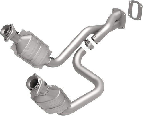 Magnaflow Direct-Fit Catalytic Converter HM Grade Federal/Epa Compliant 93103 - Stainless Steel 2.5In Main Piping, 40.75In Overall Length, Pre-And-Post Converter O2 Sensor - F-250/F-350 HM Replacement