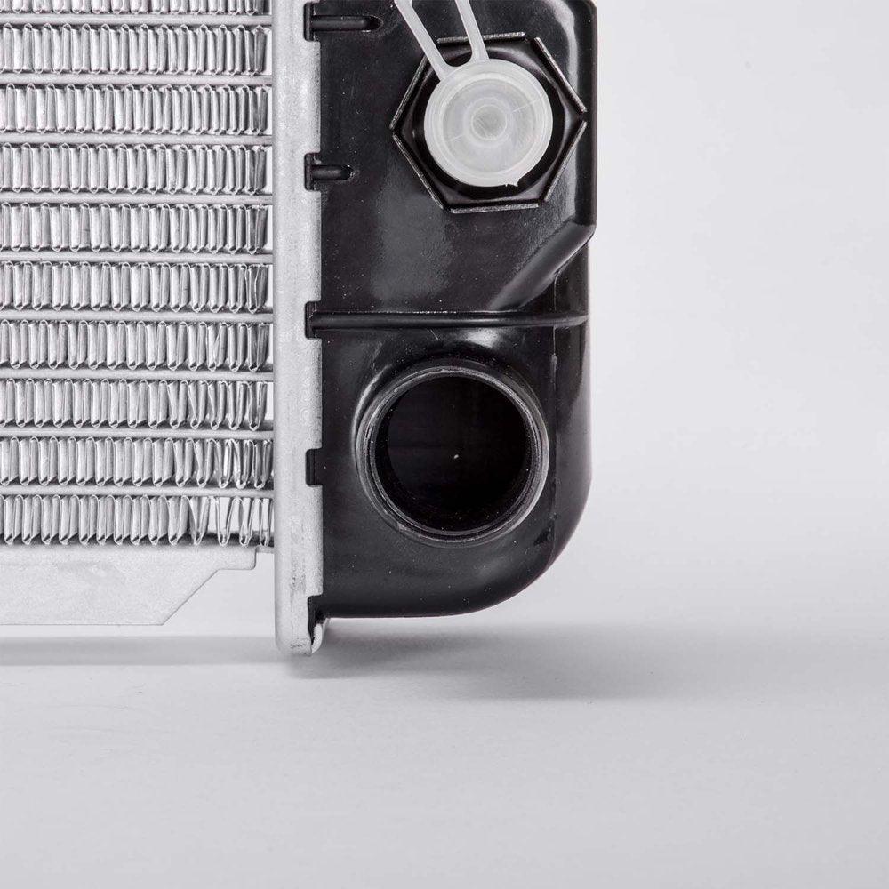 1517 Radiator for ROADMASTER CADILLAC FLEETWOOD CHEVROLET CAPRICE IMPALA