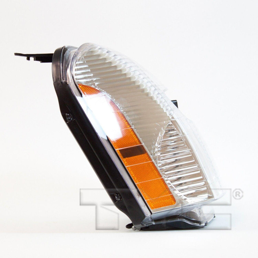TYC Headlight Assembly for 05-09 Chevrolet Equinox 20-6585-00-9