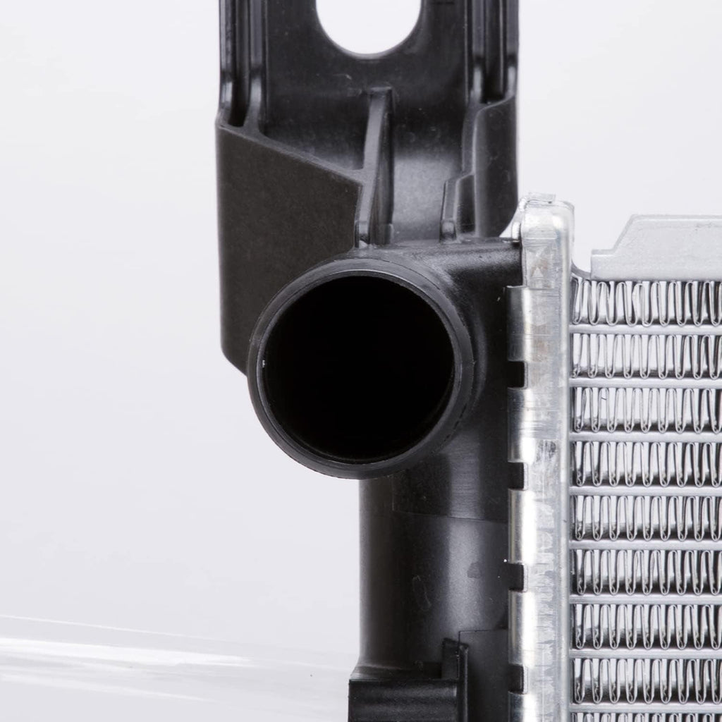 13337 Radiator Compatible with 2000-2004 Dodge Dakota