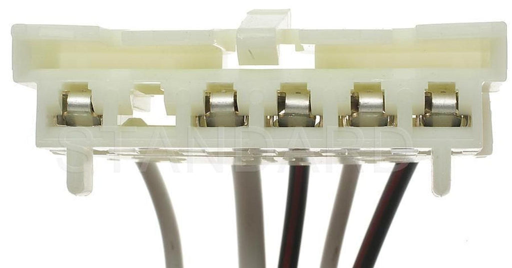 Headlight Dimmer Switch Connector for P30, P3500, Blazer, S10, Jimmy+More S-726