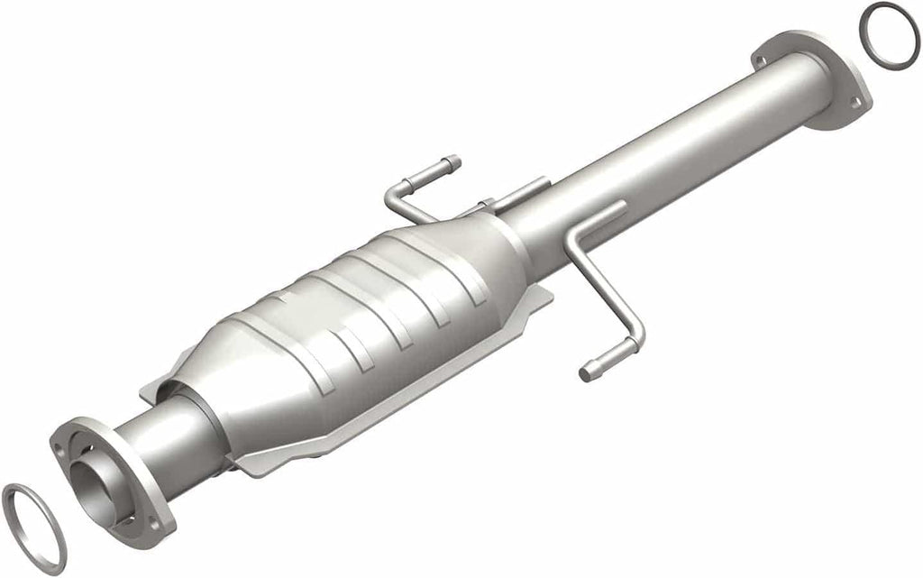 Magnaflow Direct Fit Catalytic Converter HM Grade Federal/Epa Compliant 23770