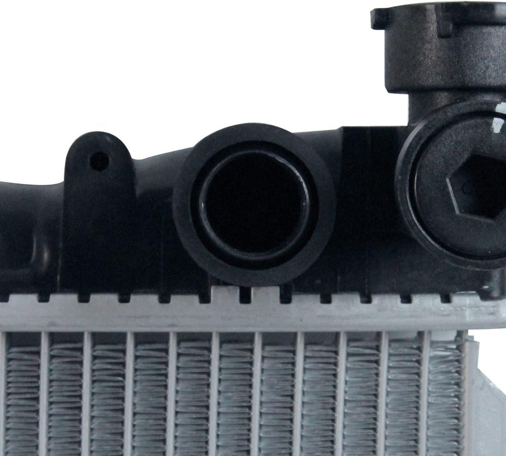 1178 Nissan Sentra 1-Row Plastic Aluminum Replacement Radiator