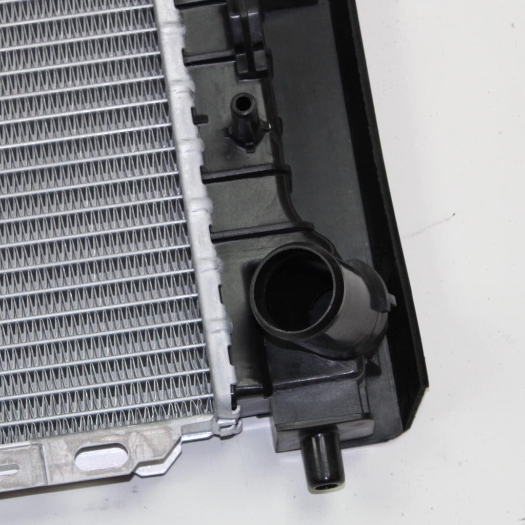 13067 Radiator Compatible with 2005-2007 Ford Escape