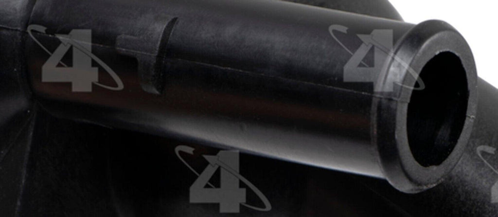 Engine Coolant Thermostat / Water Outlet for Fusion, Mustang+More 86251