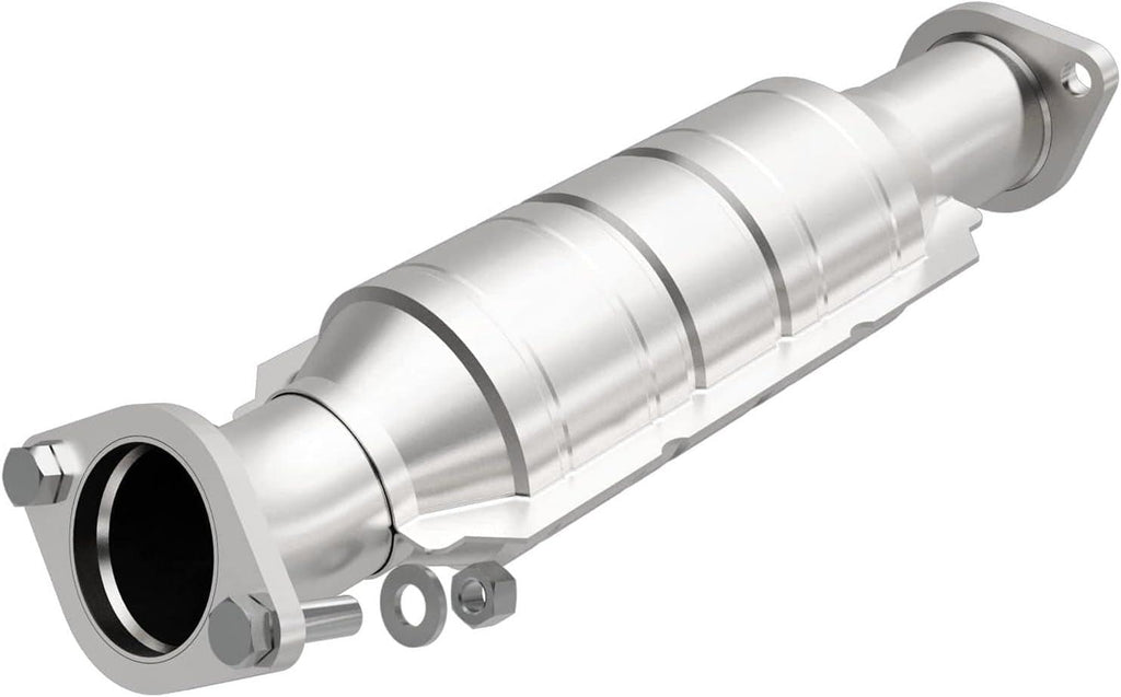 Magnaflow Direct-Fit Catalytic Converter OEM Grade Federal/Epa Compliant 51426 - Stainless Steel 2.5In Main Piping, 16.6In Overall Length, No O2 Sensor - Import Vehicle OEM Replacement