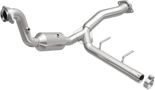 Magnaflow Direct-Fit Catalytic Converter 21-471 - OEM Grade, EPA Compliant - Designed for 2015-2020 Ford F-150 2.7L, Right Position