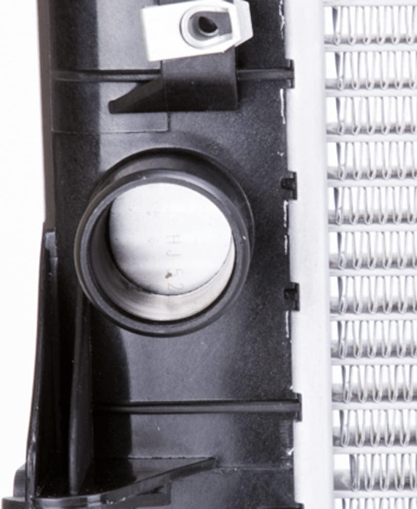 00-05 Cd Dvile 4.6L V8 at 1R Pa (Std) Rad