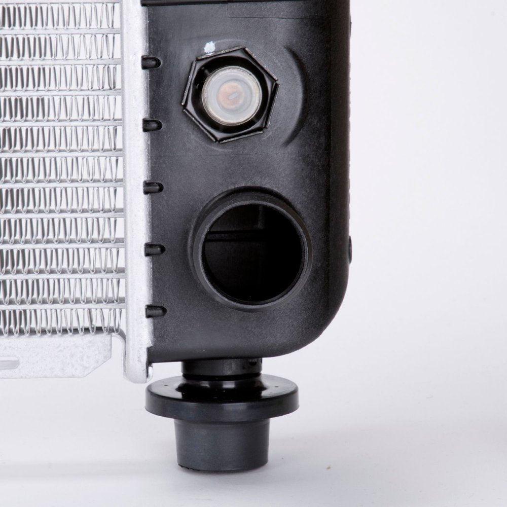 13029 Radiator for Escalade, Chevy / GMC, Suburban, Tahoe GM3010476