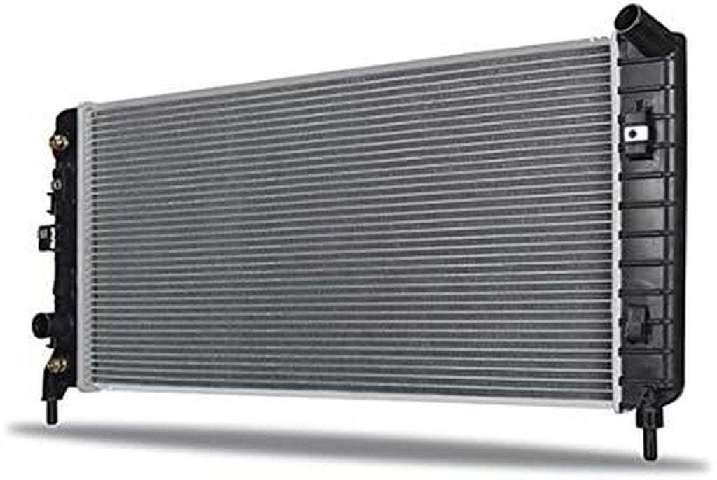 Plastic End-Tank Radiator Compatible with Buick Lacrosse 2005-2009