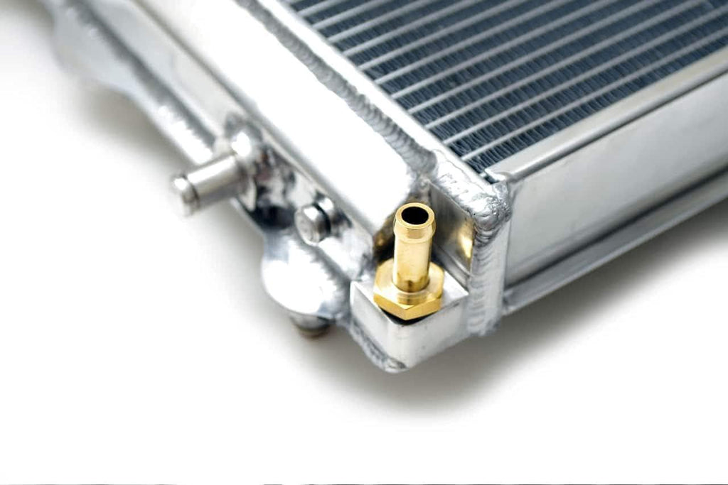 CSF 2817: Radiator Toyota Sienna 3.0L 2003-1998