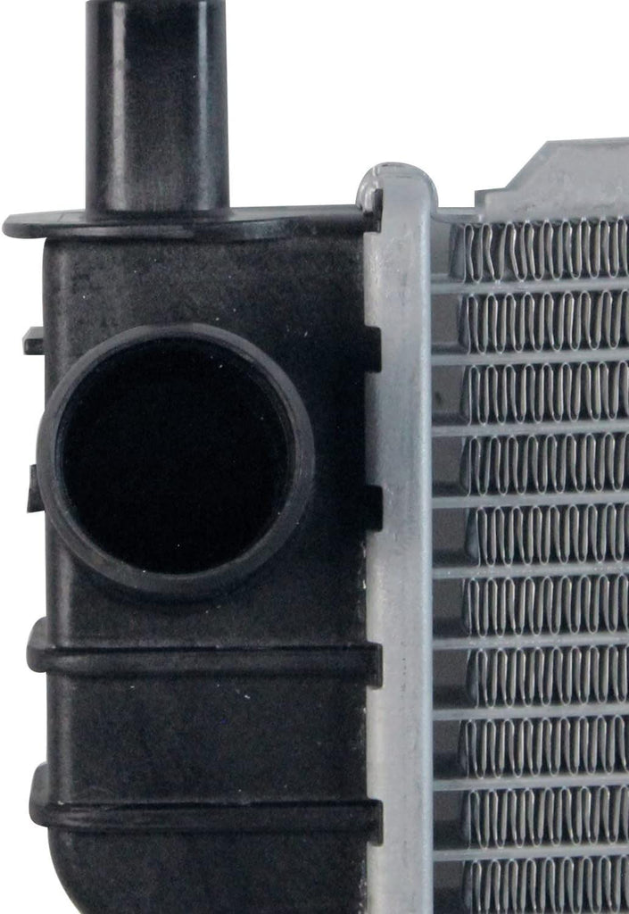 2610 Radiator Compatible with 2003-2005 Ford Crown Victoria