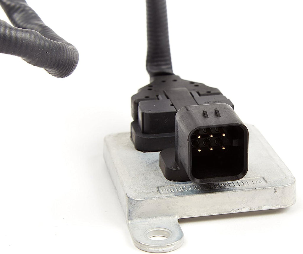 GM Original Equipment 12662658 Position 1 Nitrogen Oxide Sensor Adapter