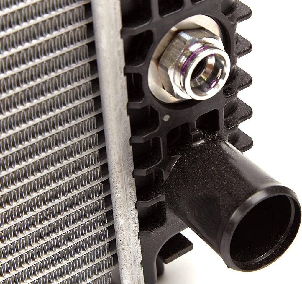 GM Genuine Parts 15258918 Radiator