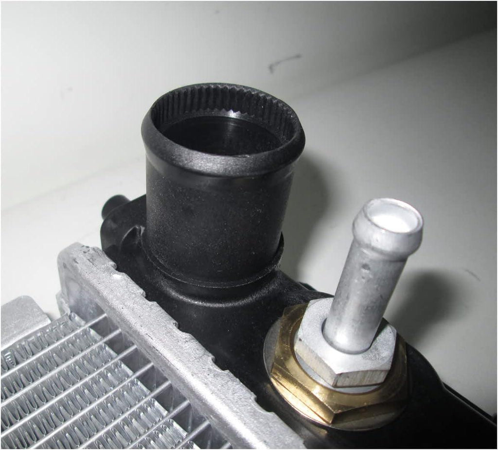 13508 Kia Sedona Replacement Radiator