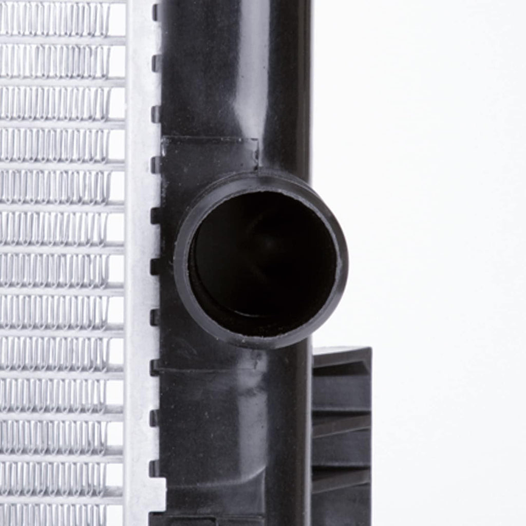 - 2702 04-06 Cr Pafca 3.5/3.8L V6 at 1R Pa Rad