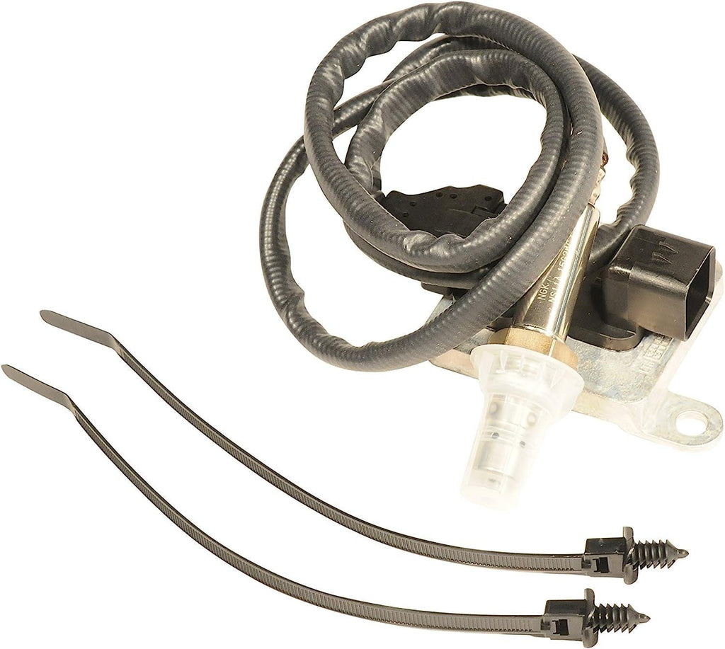 GM Original Equipment 12671388 Nitrogen Oxide Sensor Kit with Sensor and Clips