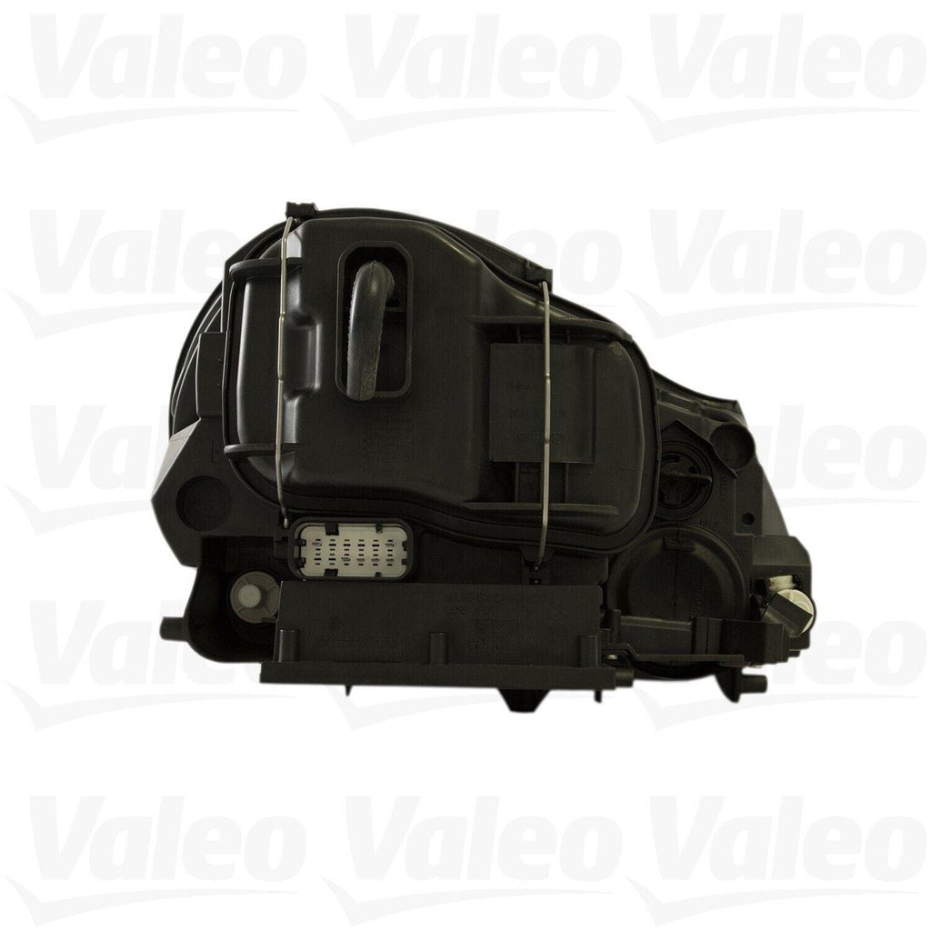 Valeo Headlight Assembly for 03-06 Cayenne 46658