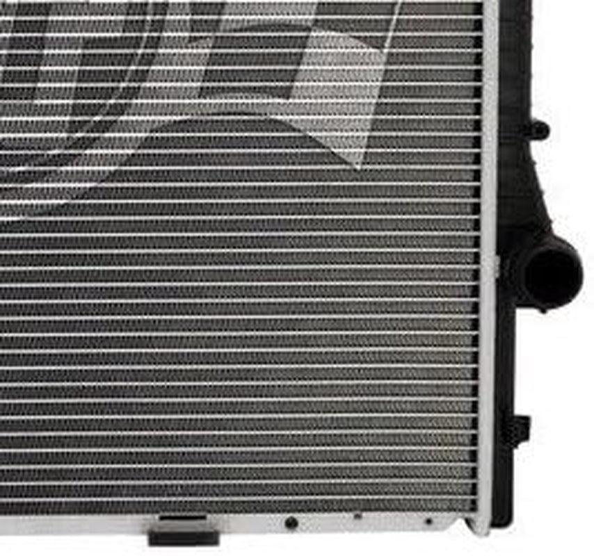 3178: Radiator BMW X5 4.4L 2006-2000; BMW X5 4.6L 2003-2002; BMW X5 4.8L 2006-2004