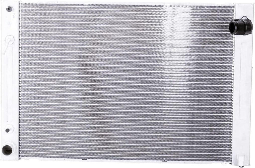 13004 Radiator Compatible with 2009-2013 Infiniti G37