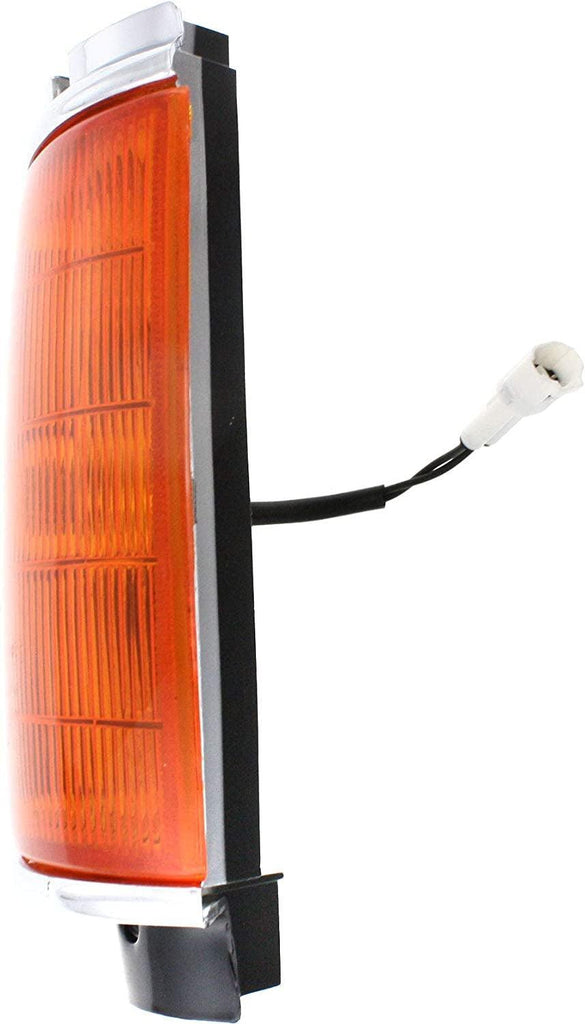 Corner Light for Toyota P/U 1987-1988 / 4RUNNER 1987-1989 RH Assembly with Chrome Trim 4WD