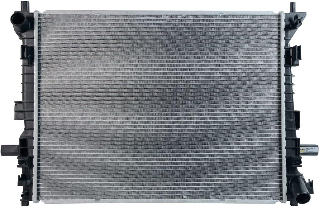 2852 Radiator Compatible with 2006-2008 Ford Crown Victoria