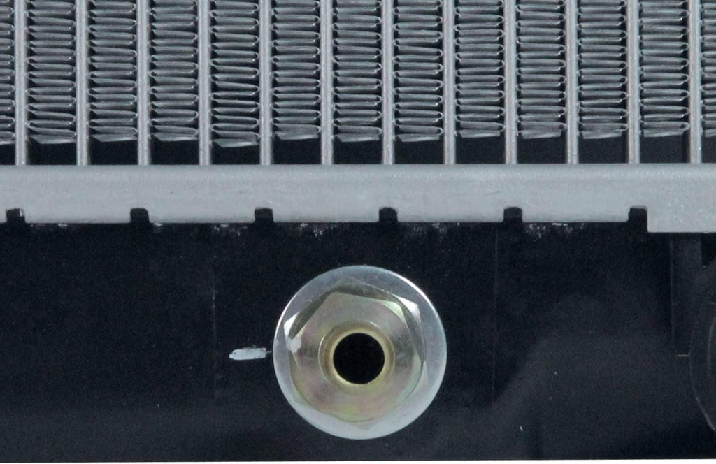 2320 Radiator Compatible with 2000-2006 Toyota Tundra