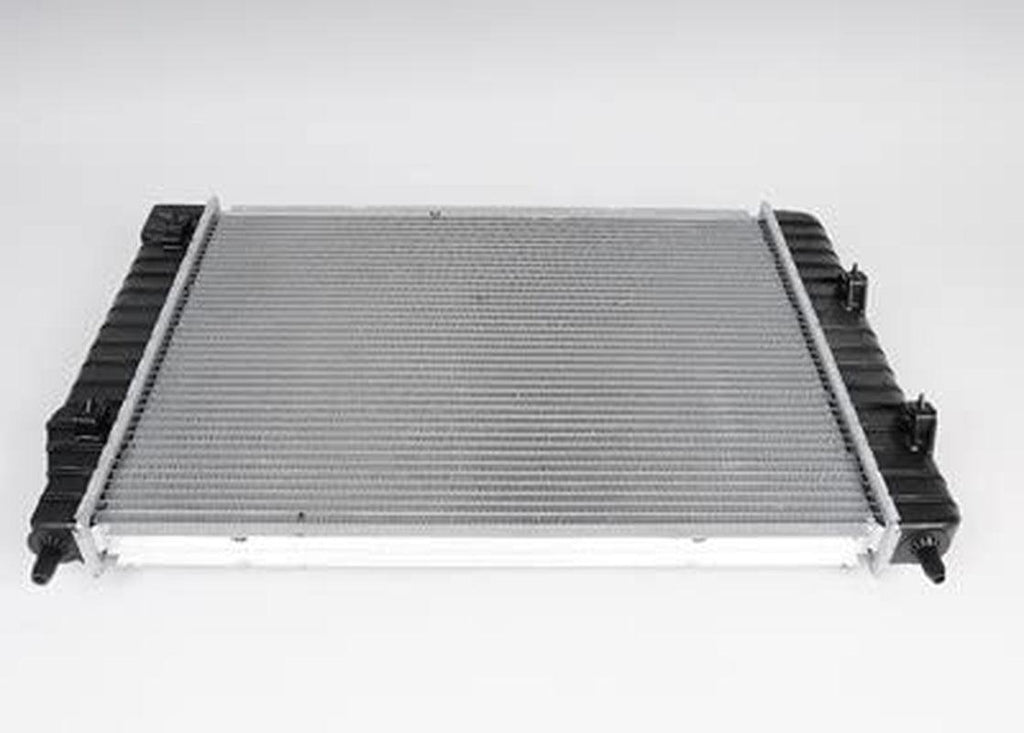 GM Genuine Parts 21539 Radiator