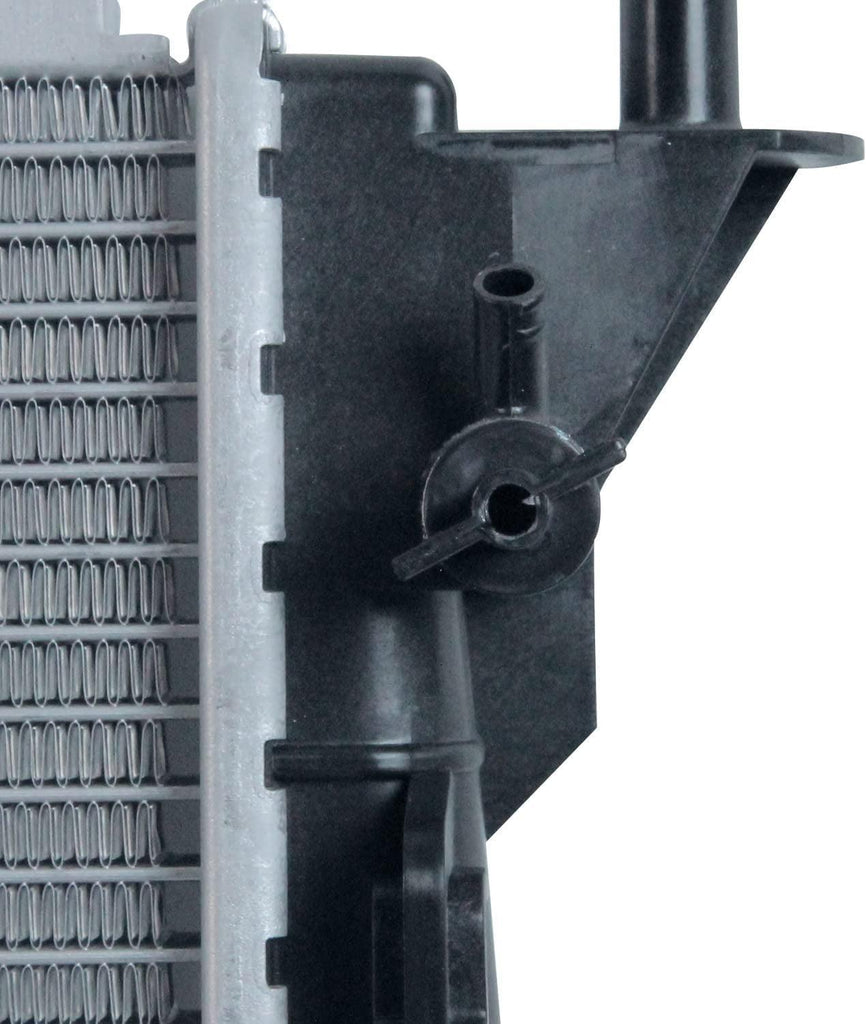 2157 Radiator Compatible with 1998-2002 Ford Crown Victoria