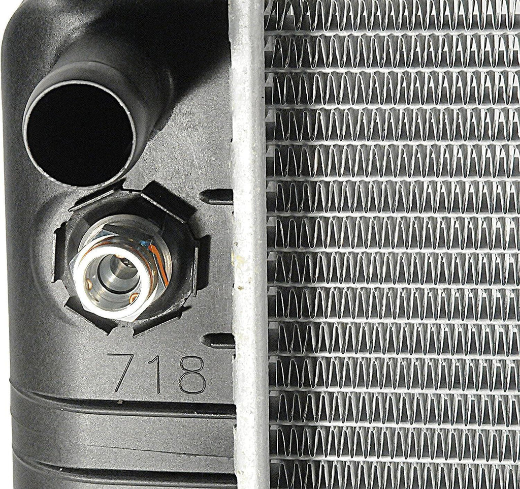 GM Genuine Parts 21690 Radiator