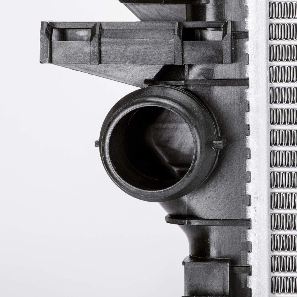 13315 Volvo Replacement Radiator