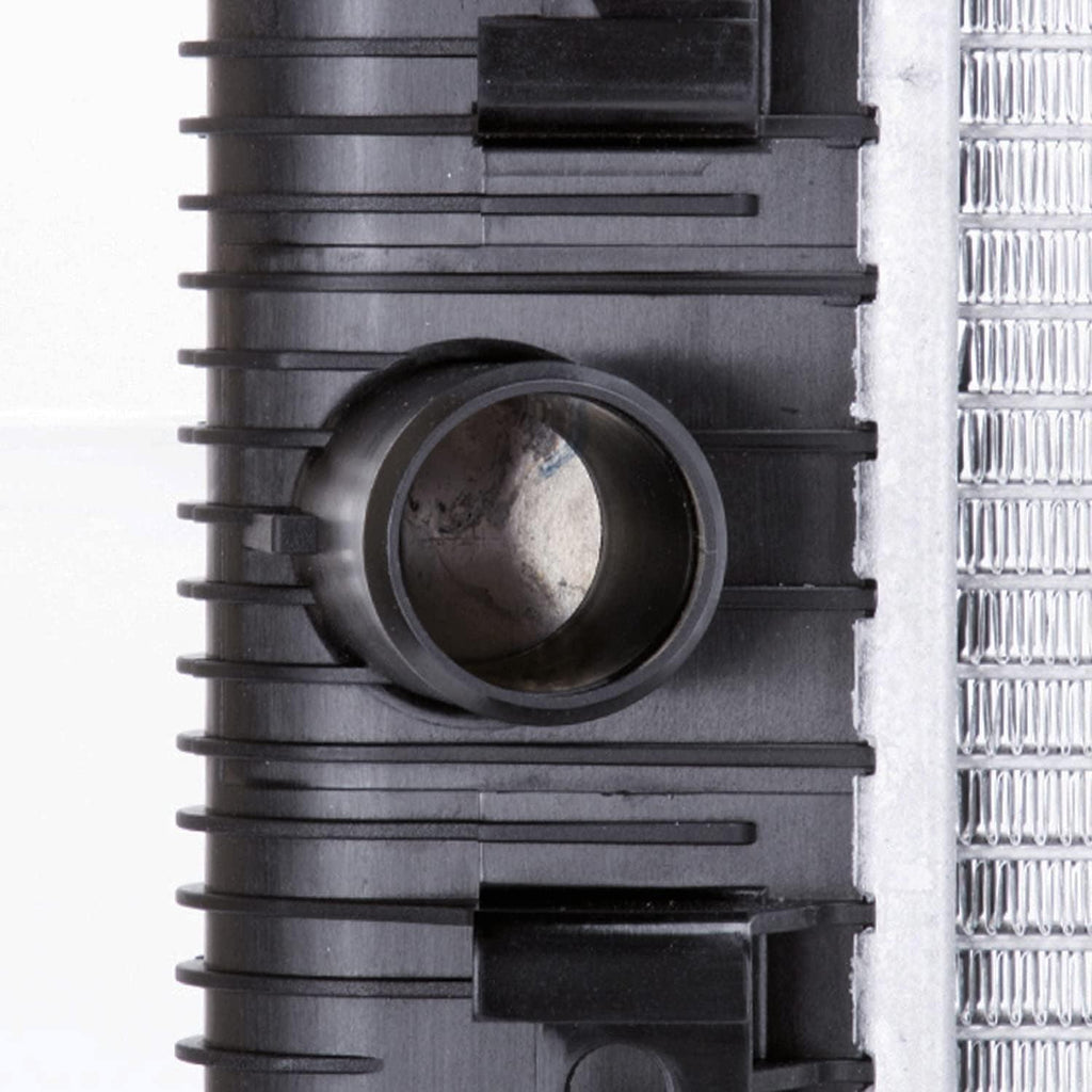 13356 Replacement Radiator for Ford Edge