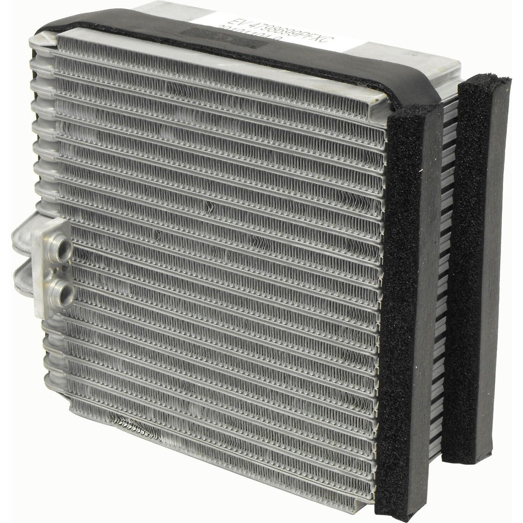 Universal Air A/C Evaporator Core for 1998-2002 Corolla EV4798699PFXC