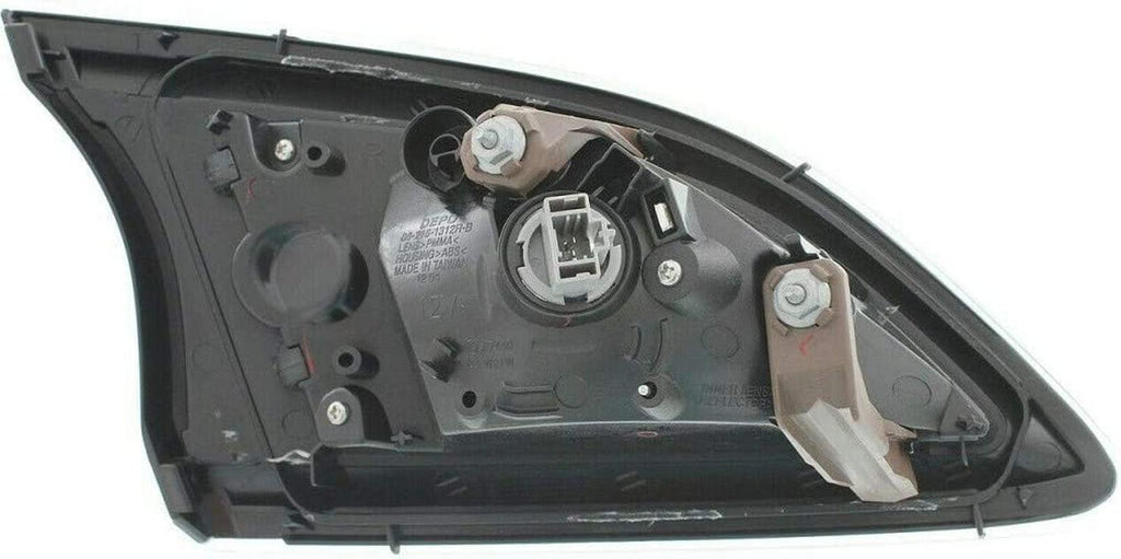 For Mazda 3 Hatchback 2010-2011 Inner Tail Light Assembly W/Remote Keyless Entry Passenger Side | MA2883110 | BBN7-51-3F0E