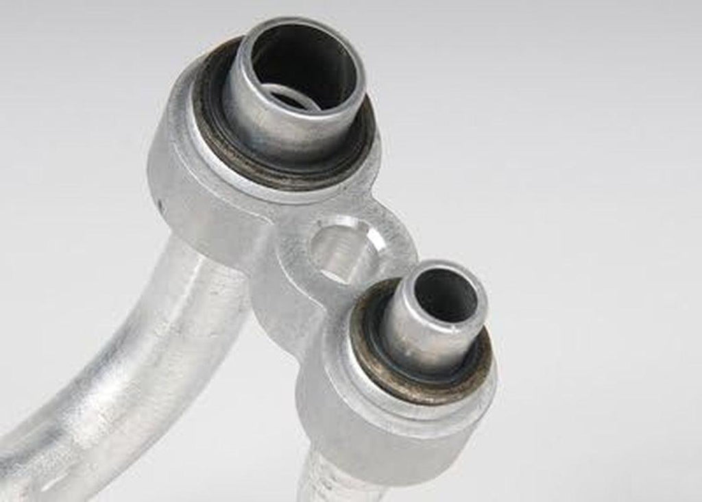 15-33855 Air Conditioning Compressor and Condenser Hose Assembly