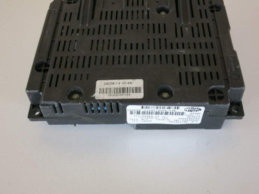 12-15 Fiat 500 1.4L  Telecommunications Blue and Me Telematics Module