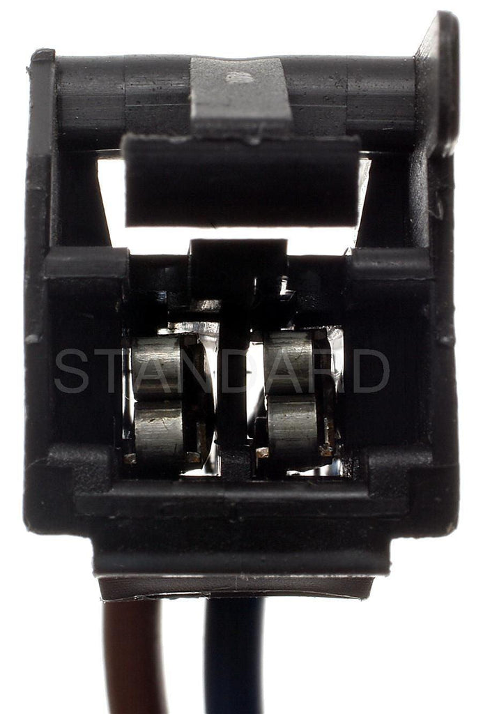 Engine Cooling Fan Motor Connector for Astro, Cavalier, Safari+More S-614