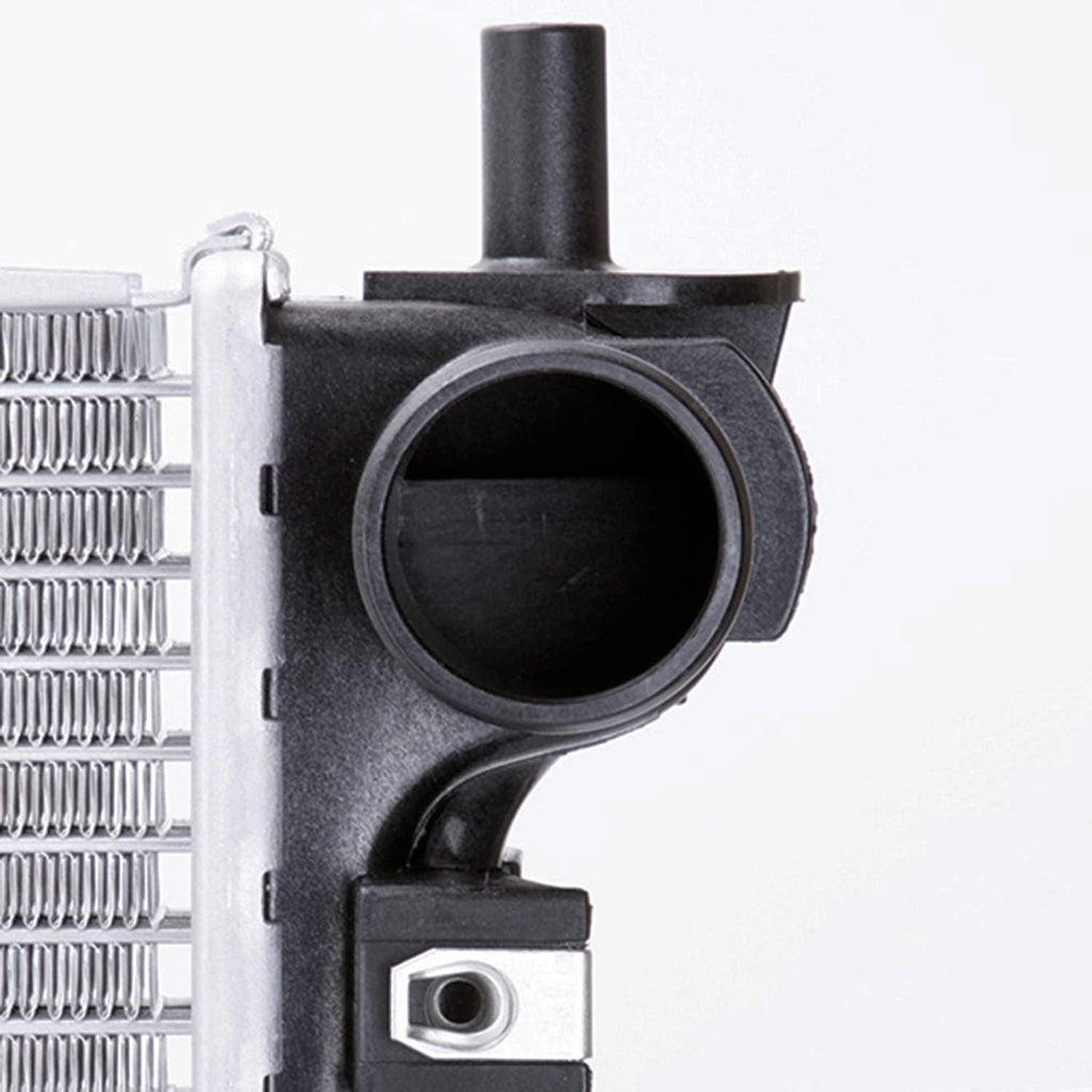 2819 Radiator Compatible with 2004-2008 Ford F-150