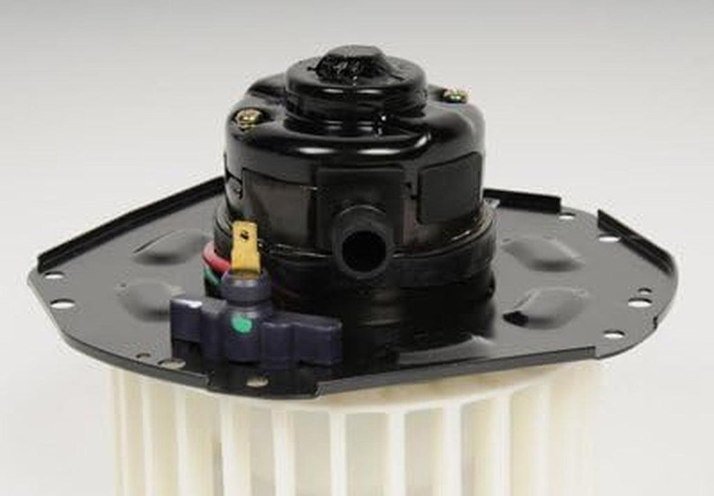GM Genuine Parts 15-8535 Heating and Air Conditioning Blower Motor with Wheel