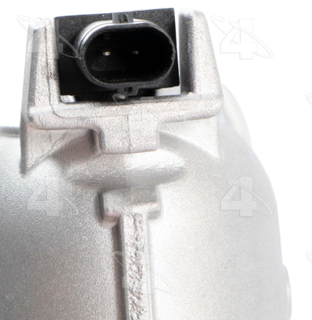 Engine Coolant Thermostat / Water Outlet for Mercedes-Benz Gl350+More 86256