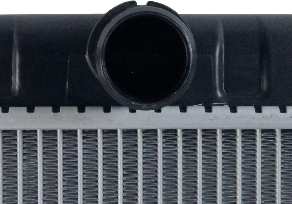 2692 Radiator Compatible with 2004-2006 Nissan Quest Gxe/Xe